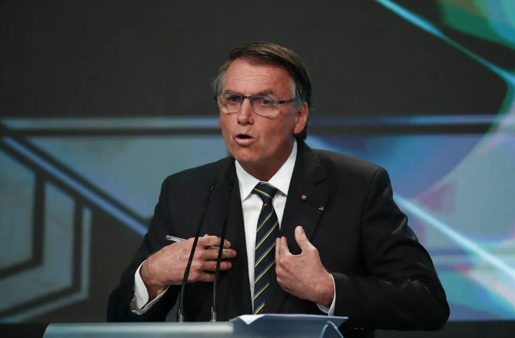 Jair Bolsonaro negó acusaciones sobre los hechos en Brasil