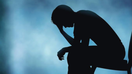 Estadística más que preocupante: durante 2025, Argentina registró un intento de suicidio por hora