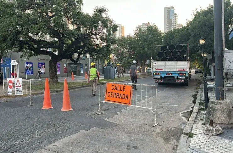 Múltiples cortes complican el tránsito este martes en Santa Fe