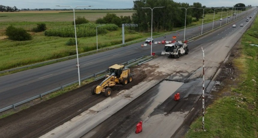 Autopista Rosario-Santa Fe: Analizan hacer otro tramo con tercer carril