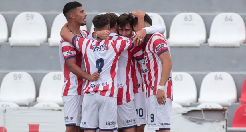 Uni&oacute;n se qued&oacute; con el cl&aacute;sico de Reserva