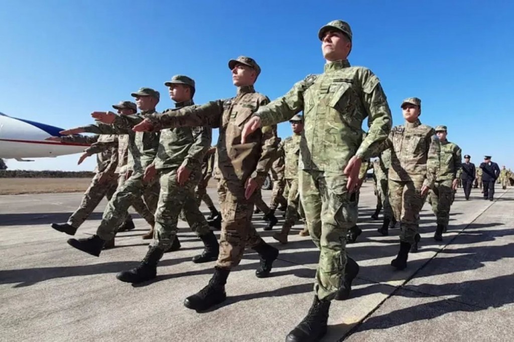 Pondrán en marcha el Servicio Militar Voluntario: 