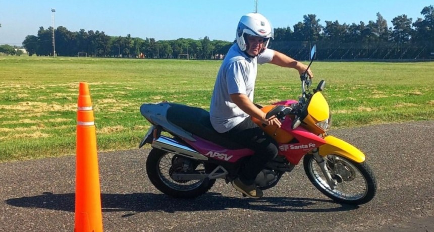 Licencia para motos en Santa Fe: desde el lunes cambian las pruebas para obtener el carnet