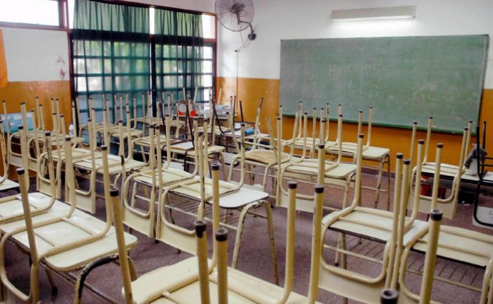 Seis provincias suspenden clases este lunes por la ola de frío polar
