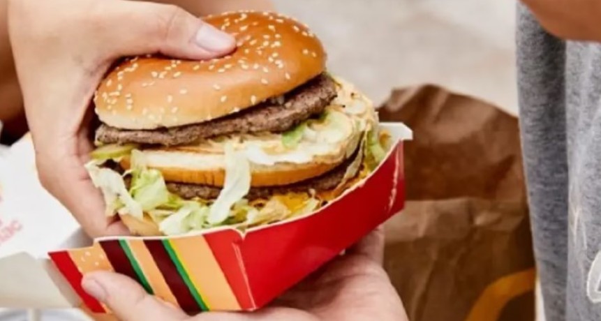Santa Fe dio de baja la asistencia a una asociaci&oacute;n civil que usaba fondos de la Tarjeta Institucional en McDonald's