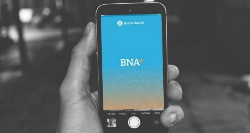 Qu&eacute; pas&oacute; con la nueva app de BNA+ : usuarios reportaron la ca&iacute;da del sistema y no pueden operar ni siquiera con la anterior
