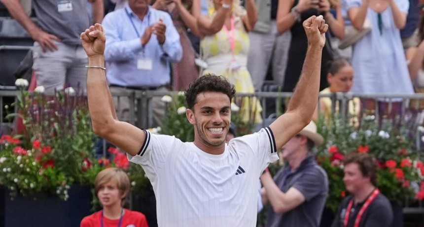 Tenis: Cer&uacute;ndolo gan&oacute; el ATP 500 de Londres