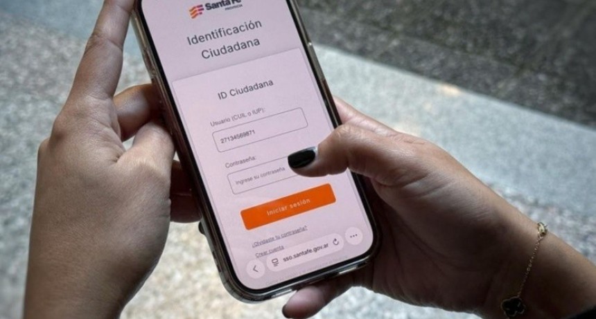 Santa Fe deja atr&aacute;s el papel: desde julio, la administraci&oacute;n provincial comienza a gestionar sus expedientes de forma digital