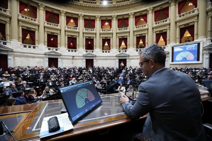Media sanción a la ley de financiamiento universitario: cómo votaron los diputados de Santa Fe