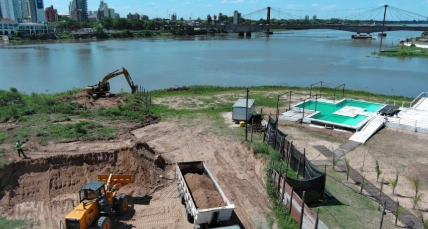 La Provincia removió una obra clandestina que afectaba el escurrimiento de la Laguna Setúbal