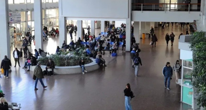 Intensifican controles en la Terminal, el Cementerio y balnearios para bloquear la circulación del dengue