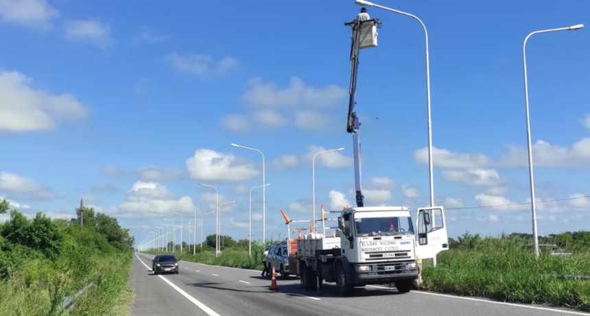 Vialidad Nacional avanza con la instalaci&oacute;n de luces LED en la Ruta Nacional 168