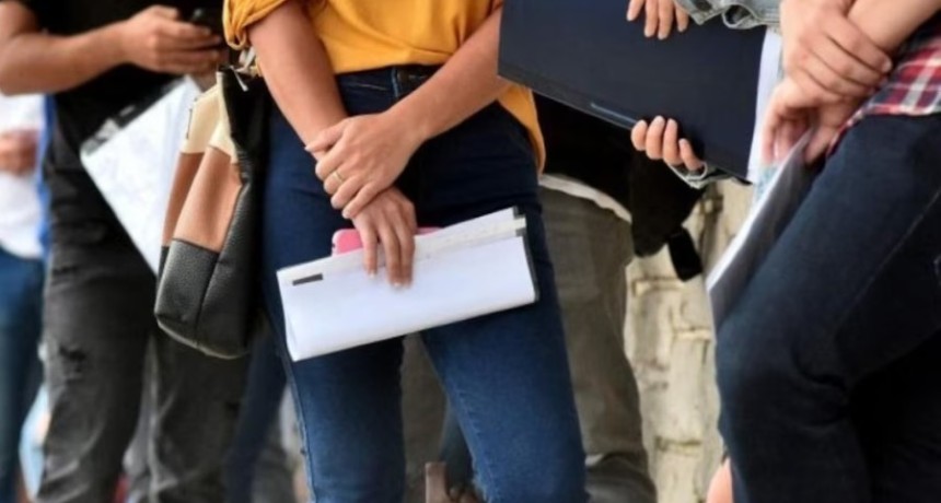 El &iacute;ndice de desocupaci&oacute;n subi&oacute; al 7,5% en el cierre del 2025