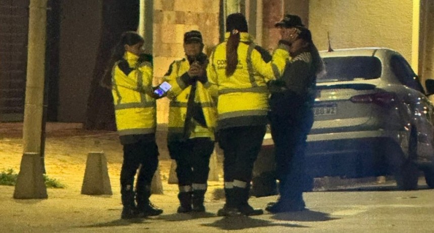 Nuevo SEOM: Comenzaron los trabajos de demarcaci&oacute;n de d&aacute;rsenas en el puerto