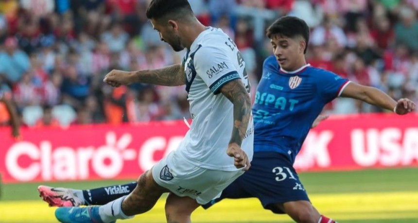 Uni&oacute;n piensa en V&eacute;lez: Palavecino jugar&aacute; por Estigarribia y Corval&aacute;n volver&aacute; a concentrar