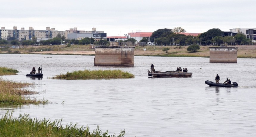 Laguna Set&uacute;bal: Coordinan el plan para retirar los embalsados